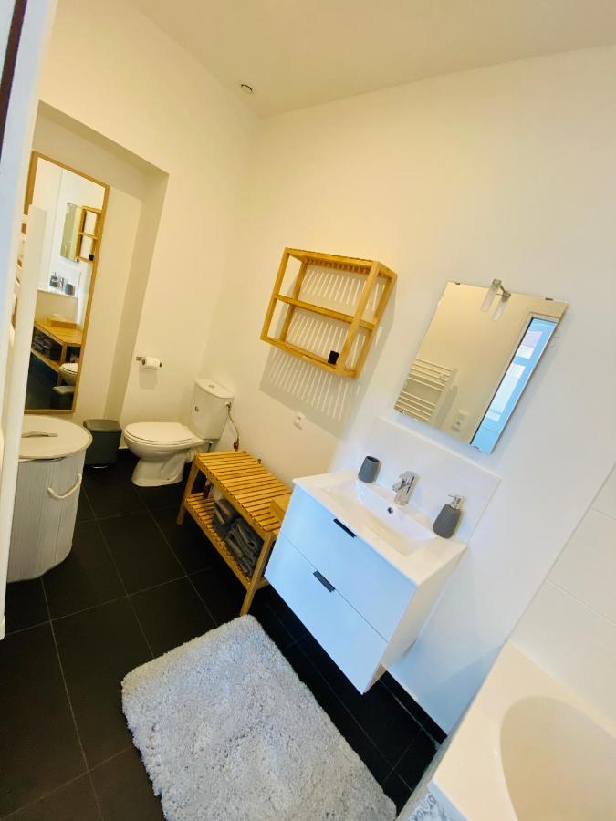 Appartement 65 m2 rue piétonne de Lila Exterior foto